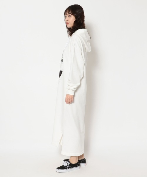 Kare/ME(カーミー)の「Kare/ME(カーミー)別注MY AD パーカーワンピース(ワンピース・レディース・ホワイト・FREE)」の5枚目の写真