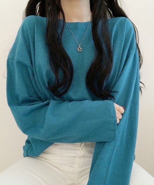 PARKS TOKYO SELECT(パークストウキョウセレクト)の「ルーズシルエット スラブ ロングスリーブTシャツ(Tシャツ/カットソー・レディース・ホワイト/ブラック/ベージュ/パープル/カーキ/ピンク/イエロー/オレンジ/ブルー・FREE)」の6枚目の写真