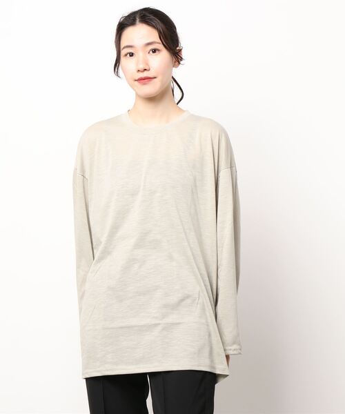 PARKS TOKYO SELECT(パークストウキョウセレクト)の「ルーズシルエット スラブ ロングスリーブTシャツ(Tシャツ/カットソー・レディース・ホワイト/ブラック/ベージュ/パープル/カーキ/ピンク/イエロー/オレンジ/ブルー・FREE)」の13枚目の写真