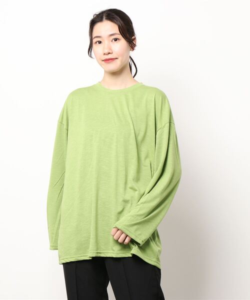 PARKS TOKYO SELECT(パークストウキョウセレクト)の「ルーズシルエット スラブ ロングスリーブTシャツ(Tシャツ/カットソー・レディース・ホワイト/ブラック/ベージュ/パープル/カーキ/ピンク/イエロー/オレンジ/ブルー・FREE)」の17枚目の写真