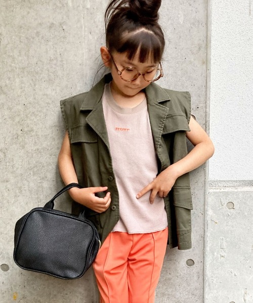 CIAOPANIC TYPY（チャオパニックティピー）の「▽【KIDS】ワッフルロゴ刺繍タンクトップ（タンクトップ・キッズ・チャコールグレー/ピンク/オレンジ/グリーン/グレー系その他・SMALL/MEDIUM/LARGE/X-LARGE/XX-LARGE）」の2枚目の写真