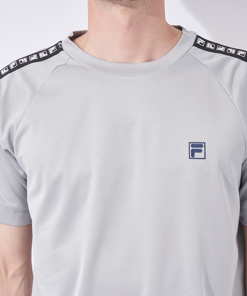 FILA(フィラ)の「【FILA:フィラ】冷感メッシュ半袖Tシャツ(Tシャツ/カットソー・メンズ・ホワイト/ブラック/グレー・MEDIUM/LARGE/X-LARGE)」の7枚目の写真
