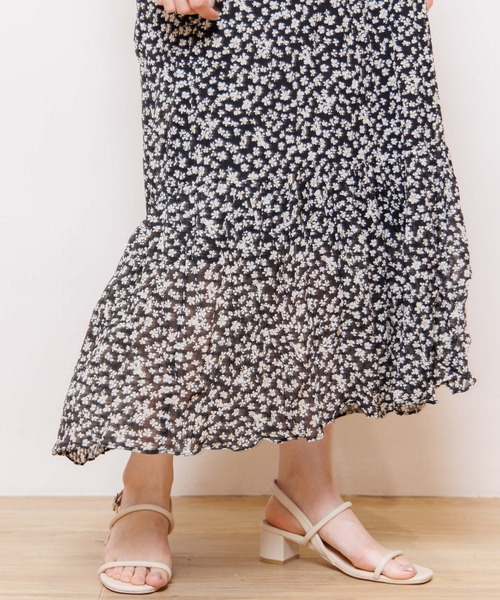 flower（フラワー）の「ブリージーフラワーワンピース（ワンピース・レディース・ブラック/ベージュ/グリーン・FREE）」の13枚目の写真