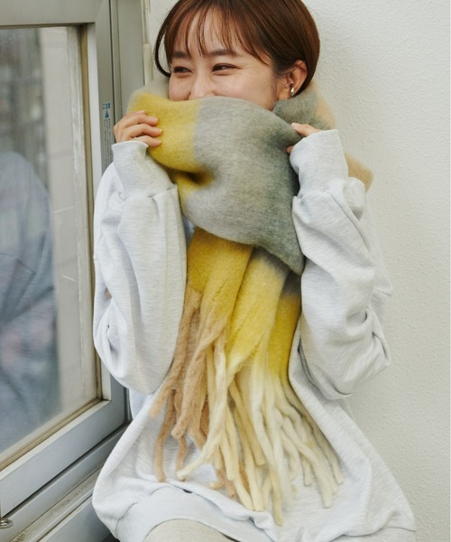 Auntie Rosa Holiday（アンティローザホリデー）の「チェックボリュームマフラー（マフラー・レディース・パープル/グリーン/イエロー・FREE）」の11枚目の写真