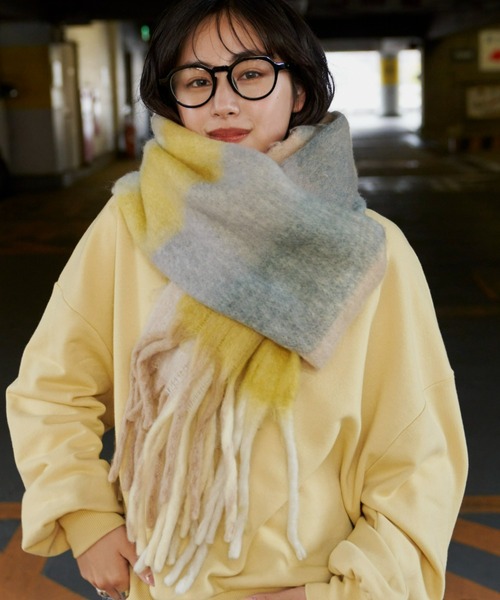 Auntie Rosa Holiday（アンティローザホリデー）の「チェックボリュームマフラー（マフラー・レディース・パープル/グリーン/イエロー・FREE）」の9枚目の写真