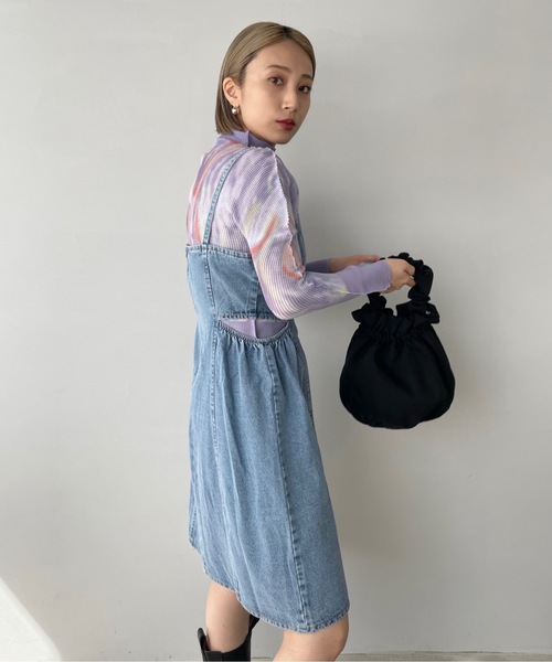 SANSeLF（サンセルフ）の「サイドカットデニムチュニック【SANSeLF】sanw22s094（チュニック・レディース・ライトブルー・FREE）」の8枚目の写真