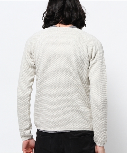 AMERICAN RAG CIE（アメリカンラグシー）の「AMERICAN RAG CIE ラーベン編みカーディガン（カーディガン/ボレロ・メンズ・オートミール/ネイビー・1/2）」の5枚目の写真