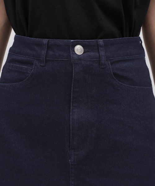 LAKOLE（ラコレ）の「ストレッチデニムペンシルスカート / 126409（スカート・レディース・ブラック/インディゴブルー・SMALL/MEDIUM）」の11枚目の写真