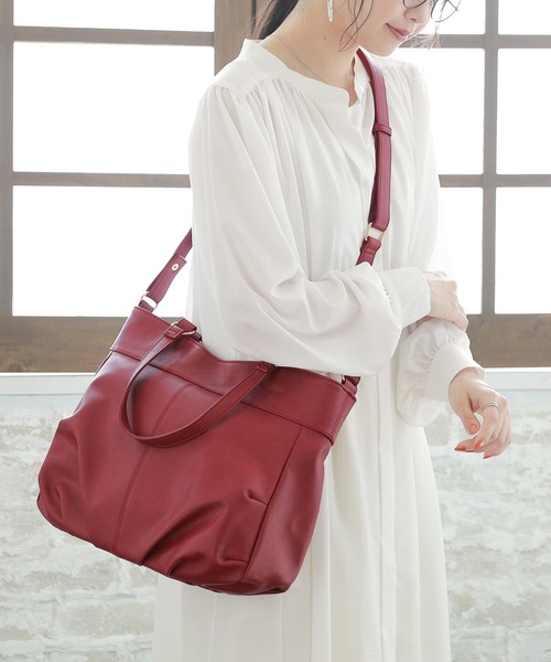 osharewalker(オシャレウォーカー)の「【廃盤】『立体ギャザー2wayトートバッグ』(トートバッグ・レディース・ブラウン/グリーン/ブラック/レッド・FREE)」の4枚目の写真