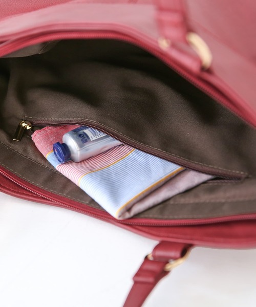 osharewalker(オシャレウォーカー)の「【廃盤】『立体ギャザー2wayトートバッグ』(トートバッグ・レディース・ブラウン/グリーン/ブラック/レッド・FREE)」の16枚目の写真