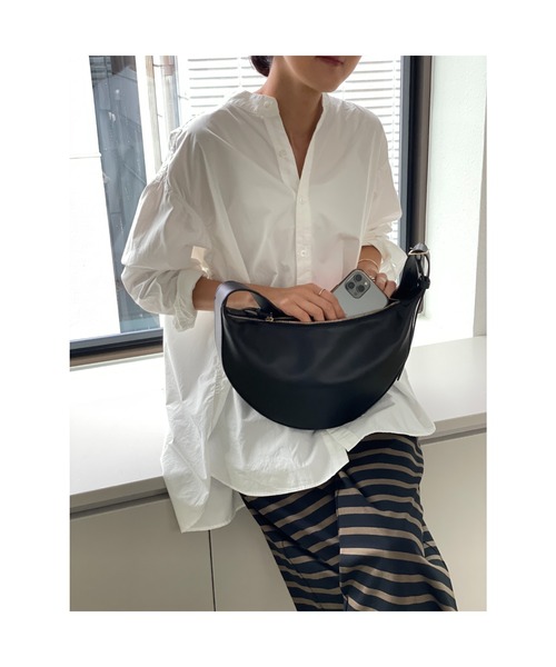 BEARDSLEY（ビアズリー）の「ウシロタックシンプルシャツ（シャツ/ブラウス・レディース・ホワイト・FREE）」の22枚目の写真