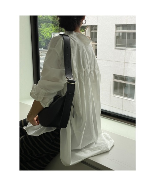 BEARDSLEY（ビアズリー）の「ウシロタックシンプルシャツ（シャツ/ブラウス・レディース・ホワイト・FREE）」の19枚目の写真