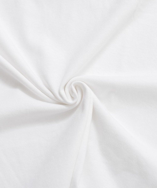 FILA（フィラ）の「【 FILA × BE:FIRST / フィラ × ビーファースト 】コラボ BIGロゴ 長袖 Tシャツ ロンT SOTA/SHUNTO/MANATO/RYUHEI/JUNON/RYOKI/LEO　※クリアファイル1枚(ランダム)、フォンタブ1個(ランダム)付き（Tシャツ/カットソー・メンズ・ホワイト/ワインレッド/ブラック・M/L）」の8枚目の写真