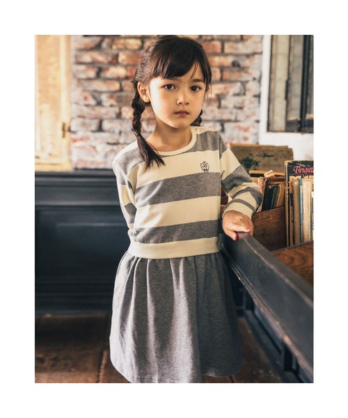 BeBe（ベベ）の「BeBe/【お揃い】ウラゲボーダー切替ワンピース(90~150cm)（ワンピース・キッズ・ブルー系その他/グレー系その他・100/110/120/130/140/150/90）」の2枚目の写真