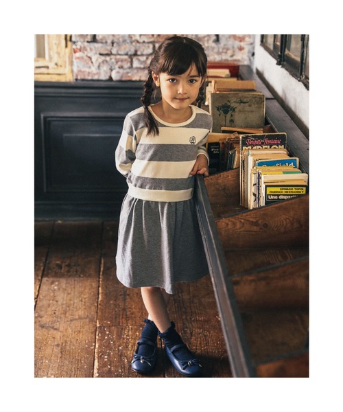 BeBe（ベベ）の「BeBe/【お揃い】ウラゲボーダー切替ワンピース(90~150cm)（ワンピース・キッズ・ブルー系その他/グレー系その他・100/110/120/130/140/150/90）」の3枚目の写真