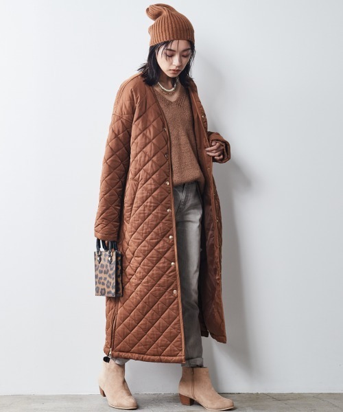 CHIC STYLE(シックスタイル)の「<大きいサイズ>Vネックヘアリーニットプルオーバー シックスタイル(ニット/セーター・レディース・グレー/モカ・5L/8L/4L/6L/L/LL/3L)」の10枚目の写真