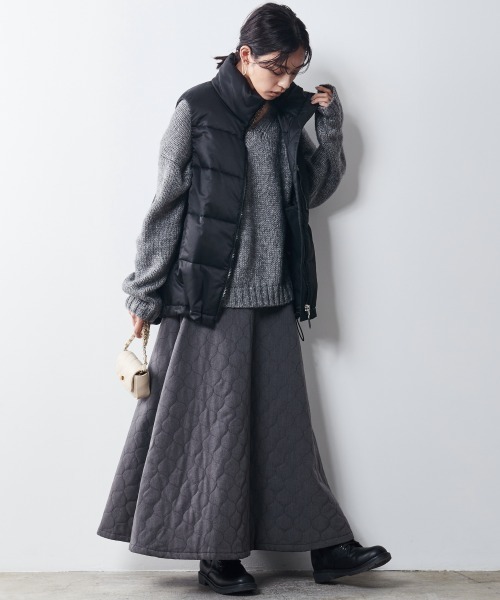 CHIC STYLE(シックスタイル)の「<大きいサイズ>Vネックヘアリーニットプルオーバー シックスタイル(ニット/セーター・レディース・グレー/モカ・5L/8L/4L/6L/L/LL/3L)」の13枚目の写真