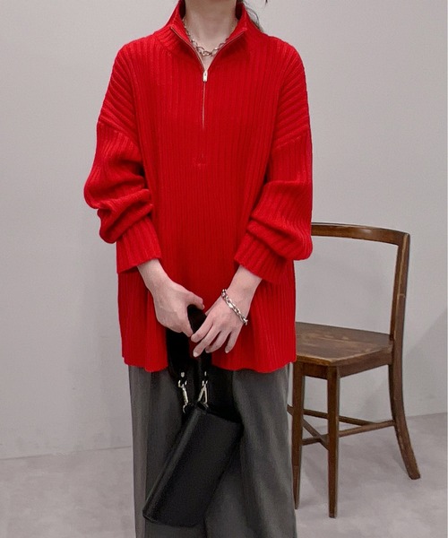 un dix cors（アンディコール）の「旬なデザイン　ハイネックハーフZIPニットプルオーバー（ニット/セーター・レディース・レッド/ブラック/ライトベージュ・FREE）」の3枚目の写真