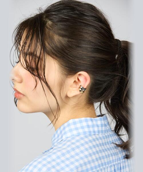 To b. by agnes b.（トゥービーバイアニエスベー）の「”To b.”ロゴ イヤーカフ（イヤリング・レディース・シルバー系その他・FREE）」の3枚目の写真