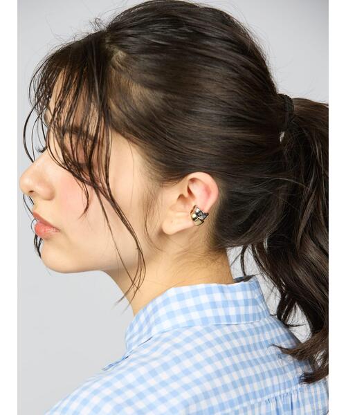 To b. by agnes b.（トゥービーバイアニエスベー）の「”To b.”ロゴ イヤーカフ（イヤリング・レディース・シルバー系その他・FREE）」の5枚目の写真