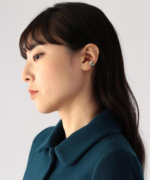 To b. by agnes b.（トゥービーバイアニエスベー）の「”To b.”ロゴ イヤーカフ（イヤリング・レディース・シルバー系その他・FREE）」の2枚目の写真