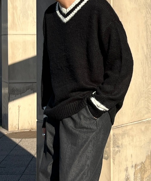 kutir(クティール)の「モヘアライクVネックニット(ニット/セーター・メンズ・ネイビー/ブラック/ブラウン・MEDIUM/LARGE)」の5枚目の写真