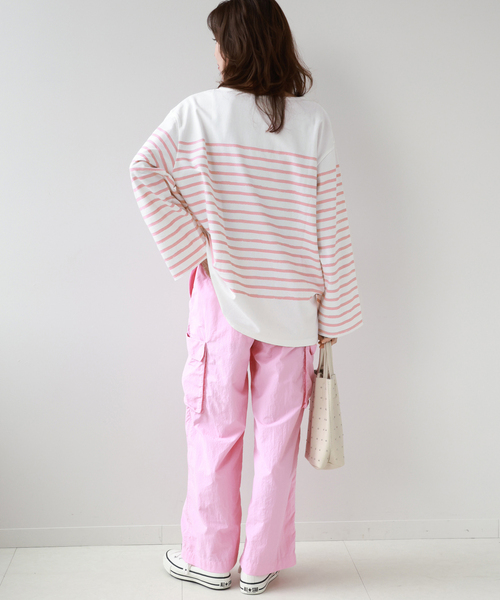 JOURNAL STANDARD relume(ジャーナルスタンダード レリューム)の「ペイントボーダープルオーバー(Tシャツ/カットソー・レディース・ブラック/ピンク/ブルー・FREE)」の21枚目の写真