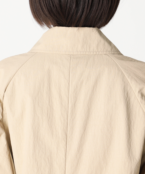 AP STUDIO(エーピーストゥディオ)の「Basic ナイロントレンチコート(トレンチコート・レディース・ベージュ・36/38)」の21枚目の写真