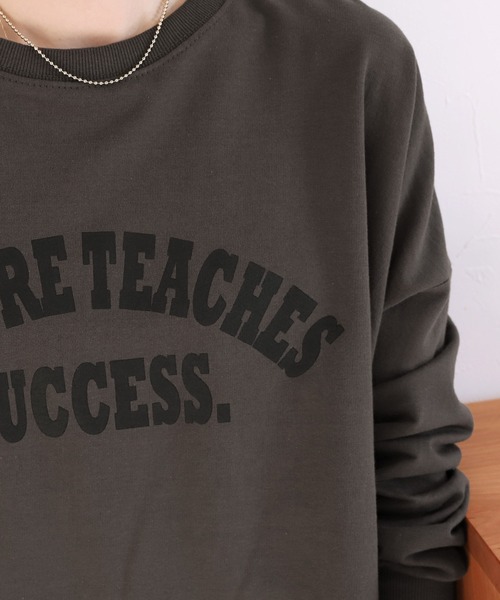 reca(レカ)の「大人のルーズロゴプルオーバー(Tシャツ/カットソー・レディース・チャコール/ミント/オートミール/チャコールグレー×ブラック/グレー/ホワイト系その他7/グレー系その他7/グレー系7/クリーム・FREE/フリー)」の21枚目の写真