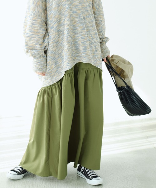 Chaco closet（チャコ クローゼット）の「ギャザーデザインボリュームフレアスカート（スカート・レディース・ブラック/カーキ/アイボリー/グレイッシュベージュ・FREE）」の22枚目の写真