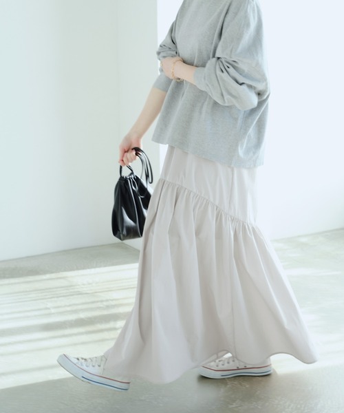 Chaco closet（チャコ クローゼット）の「ギャザーデザインボリュームフレアスカート（スカート・レディース・ブラック/カーキ/アイボリー/グレイッシュベージュ・FREE）」の17枚目の写真