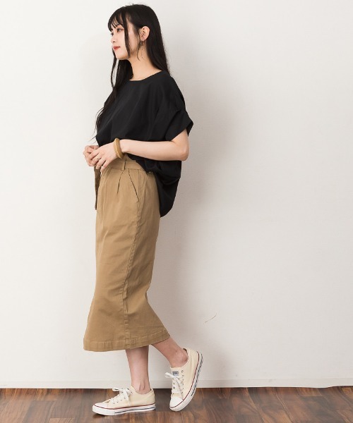 atONE(アットワン)の「atONE 透け感ローン変形ドルマンプルオーバー 半袖(シャツ/ブラウス・レディース・ブラック/オフホワイト/ベージュ・M-L/4L~5L/LL~3L)」の15枚目の写真