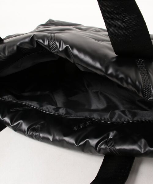 LAUTRE COTE(ロウトレコウト)の「軽量キルトトートバッグ(ショルダーバッグ・レディース・ワイン/シルバーグレー/グリーン/ブラック/ベージュ・FREE/LARGE)」の16枚目の写真