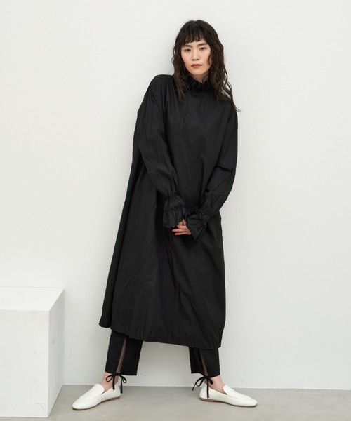 Libra Cue（リブラ キュー）の「フロントリボンパンツ（スラックス・レディース・グレイッシュベージュ/ブラック・FREE）」の8枚目の写真