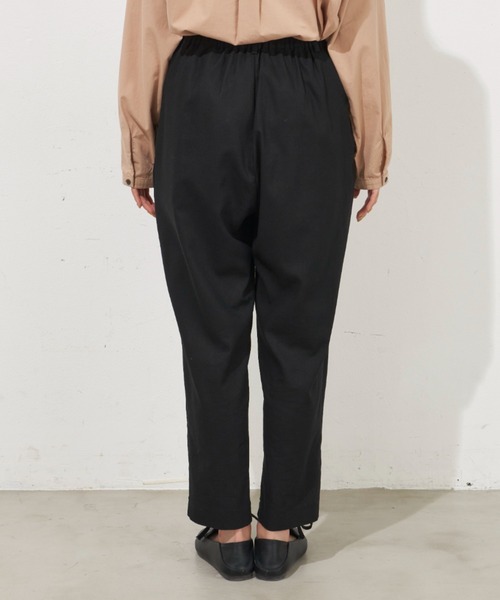 Libra Cue（リブラ キュー）の「フロントリボンパンツ（スラックス・レディース・グレイッシュベージュ/ブラック・FREE）」の17枚目の写真