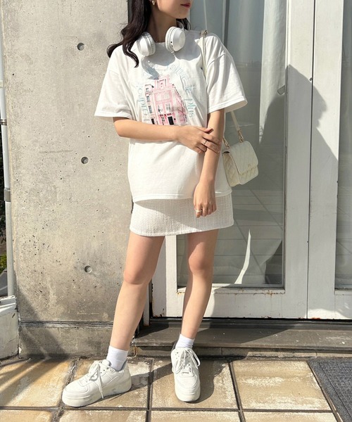 one after another NICE CLAUP(ワンアフターアナザーナイスクラップ)の「ルーズなオーバーサイズ/フォトアソートTシャツ(Tシャツ/カットソー・レディース・ホワイト/ホワイト系その他/ホワイト系その他2・FREE)」の4枚目の写真