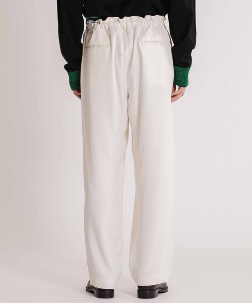 UNITED TOKYO（ユナイテッドトウキョウ）の「COLD DRY スーパーワイドパンツ（その他パンツ・メンズ・ネイビー/オフホワイト/ダークグレー・1/2）」の22枚目の写真