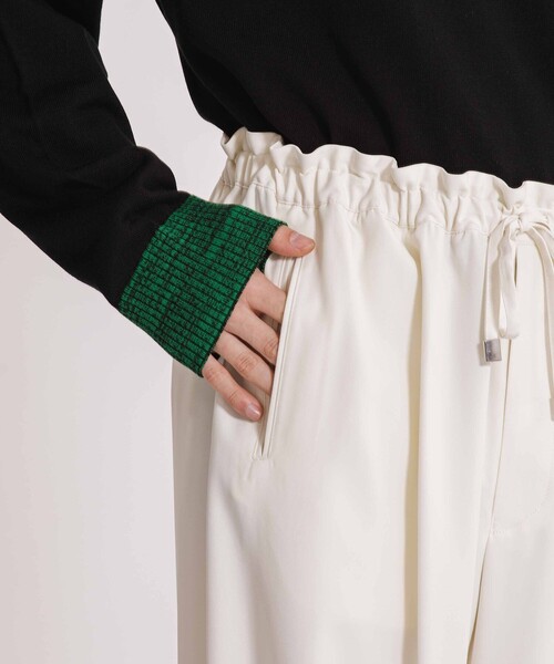 UNITED TOKYO（ユナイテッドトウキョウ）の「COLD DRY スーパーワイドパンツ（その他パンツ・メンズ・ネイビー/オフホワイト/ダークグレー・1/2）」の18枚目の写真