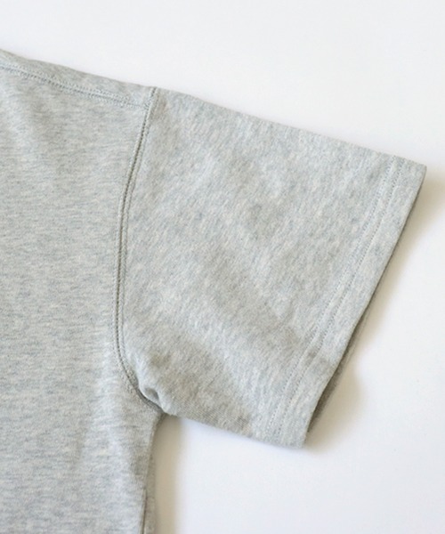 antiqua(アンティカ)の「綿100%半袖裏毛プルオーバー(Tシャツ/カットソー・キッズ・レッド/イエロー/グリーン/杢グレー/ブルー/ブラック/オフホワイト/ブルー系その他・120/130/140/150/160)」の14枚目の写真