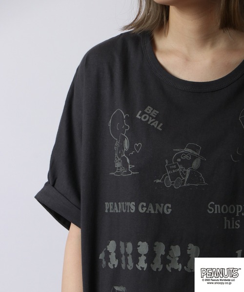 PEANUTS(ピーナッツ)の「PEANUTS スヌーピー バルーンシルエットTee(Tシャツ/カットソー・レディース・カーキ/グレイッシュベージュ/チャコール・M/L)」の11枚目の写真