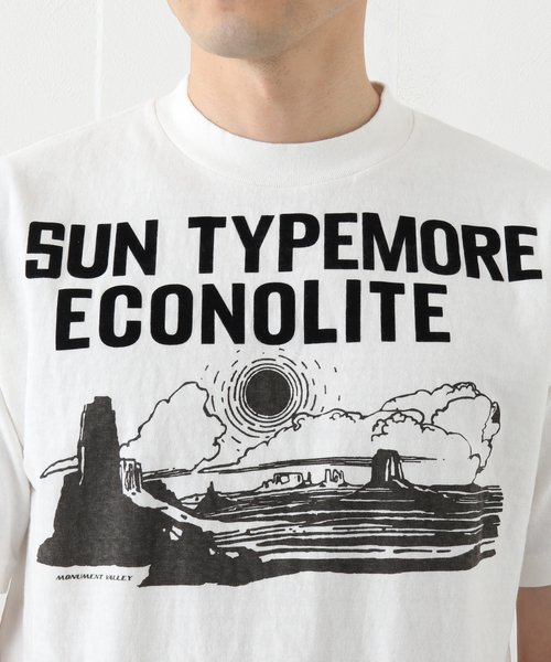 WESTOVERALLS（ウエストオーバーオールズ）の「【WESTOVERALLS / ウェストオーバーオールズ】MONUMENT VALLEY T（Tシャツ/カットソー・メンズ・ホワイト・LARGE）」の2枚目の写真