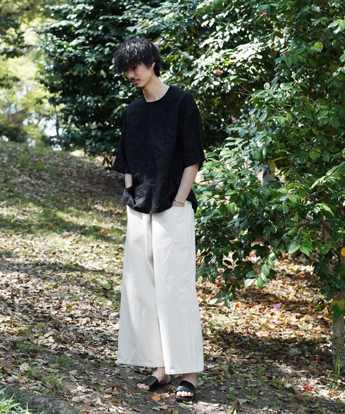 Aphlotus（アプロタス）の「オーバーダイ リネン ショートスリーブ プルオーバー（Tシャツ/カットソー・メンズ・グレイッシュベージュ/ブラック/スミクロ/ベージュ・MEDIUM/LARGE）」の17枚目の写真