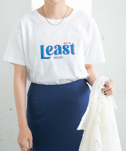 KBF（ケイビーエフ）の「フロントロゴTシャツ（Tシャツ/カットソー・レディース・ボルドー/チャコールグレー/ホワイト・ONE）」の5枚目の写真