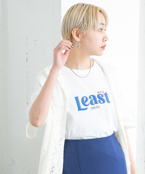 KBF（ケイビーエフ）の「フロントロゴTシャツ（Tシャツ/カットソー・レディース・ボルドー/チャコールグレー/ホワイト・ONE）」の6枚目の写真