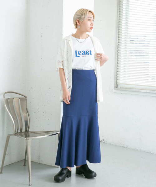 KBF（ケイビーエフ）の「フロントロゴTシャツ（Tシャツ/カットソー・レディース・ボルドー/チャコールグレー/ホワイト・ONE）」の9枚目の写真