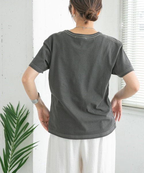 KBF（ケイビーエフ）の「フロントロゴTシャツ（Tシャツ/カットソー・レディース・ボルドー/チャコールグレー/ホワイト・ONE）」の16枚目の写真