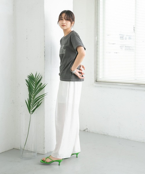 KBF（ケイビーエフ）の「フロントロゴTシャツ（Tシャツ/カットソー・レディース・ボルドー/チャコールグレー/ホワイト・ONE）」の19枚目の写真