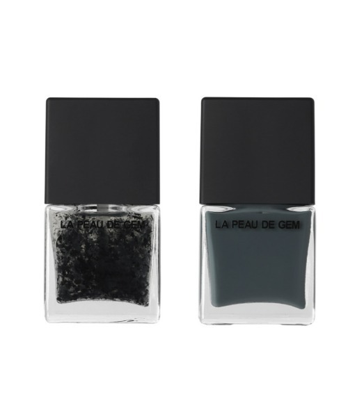 LA PEAU DE GEM（ラポドゥジェム）の「【LA PEAU DE GEM】ZOZOTOWN限定ネイル2色セット（マニキュア/ジェルネイル・レディース・ブロンズ/ブラック/ブラウン/マルチ/ブルー・FREE）」の4枚目の写真