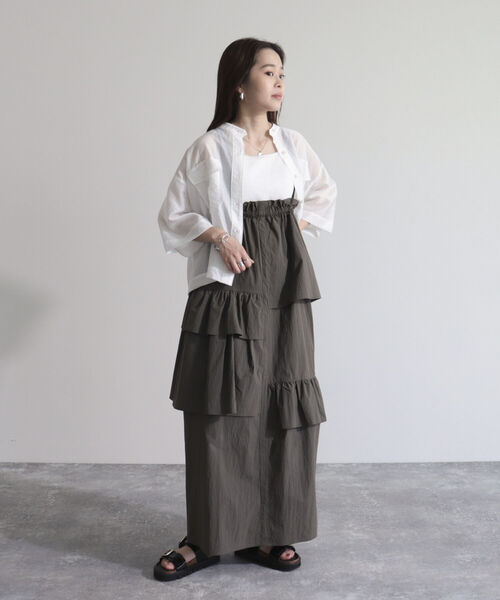 fredy emue（フレディエミュ）の「アシメティアードキャミワンピース（ワンピース・レディース・アイボリー/カーキ・38）」の18枚目の写真