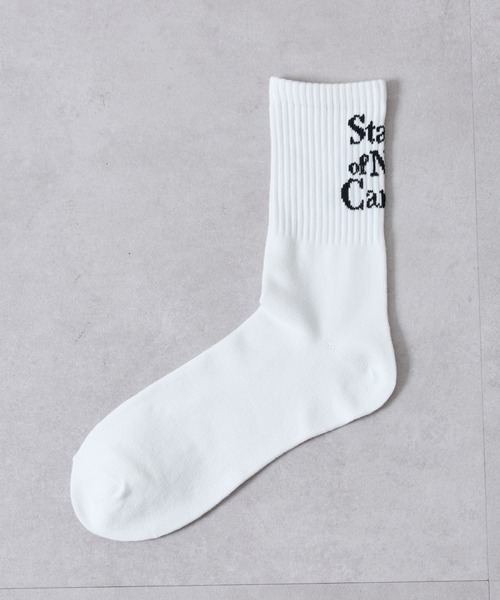 COLONY 2139（コロニートゥーワンスリーナイン）の「英字柄ソックス（ソックス/靴下・メンズ・ホワイト/ブラック・25）」の2枚目の写真